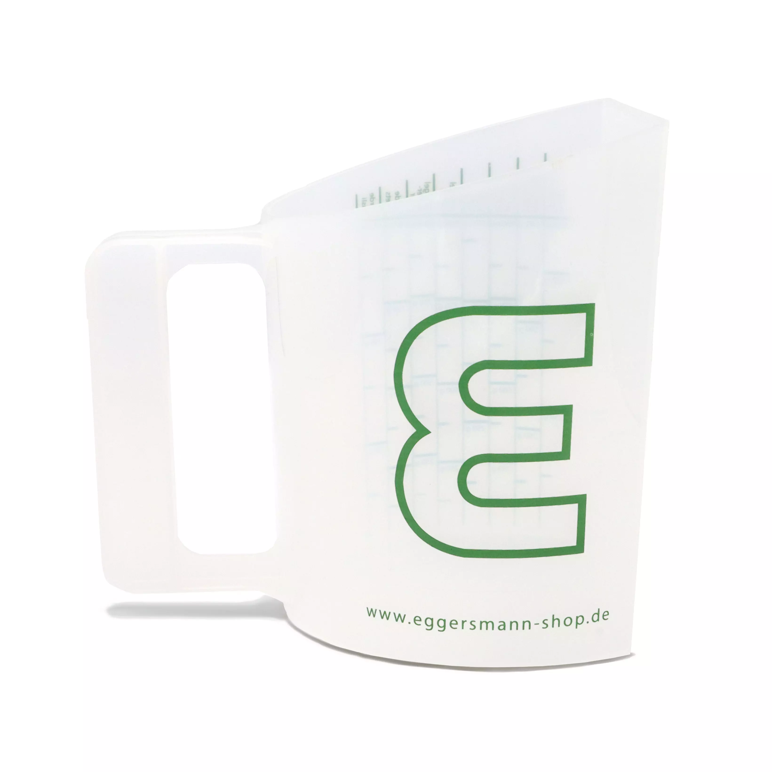 Feed measuring cup with scale